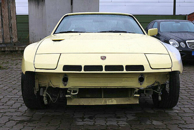 Porsche 924