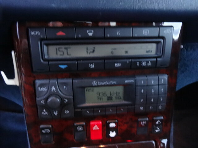 Mercedes-Benz SL 320