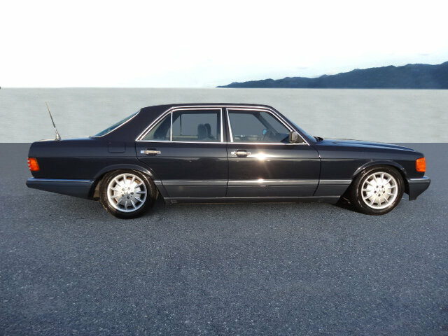 Mercedes-Benz 300