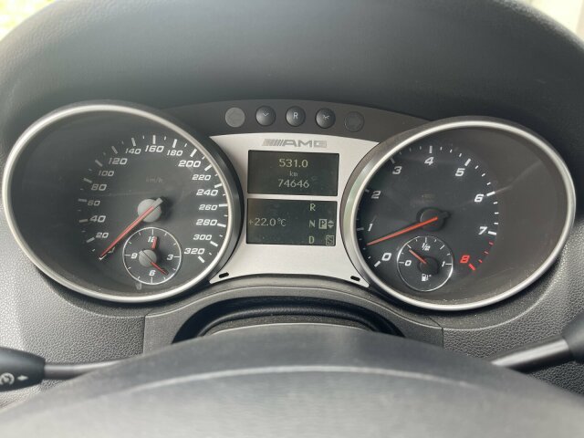 Mercedes-Benz ML 63 AMG