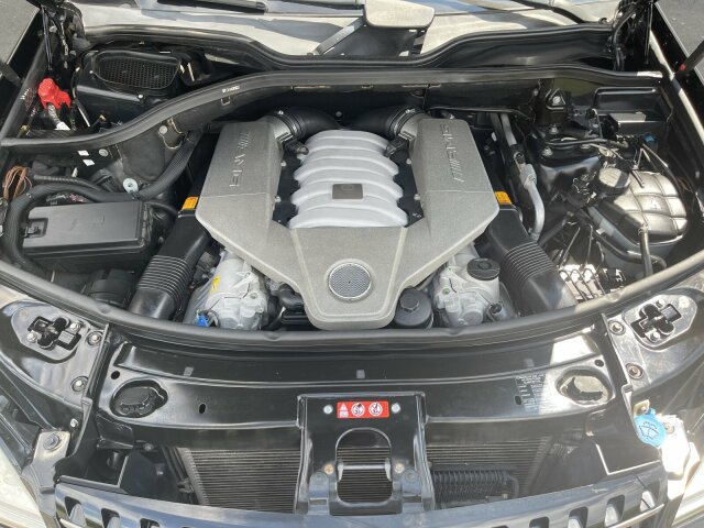 Mercedes-Benz ML 63 AMG