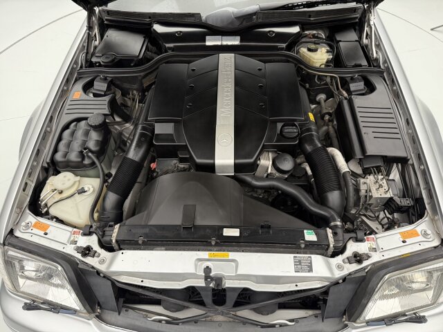 Mercedes-Benz SL 320