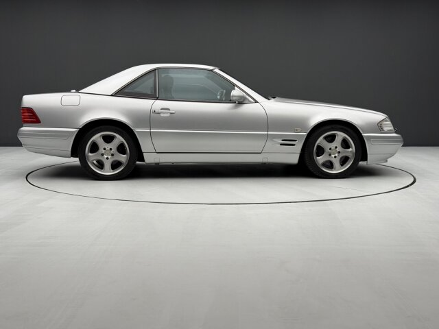 Mercedes-Benz SL 320