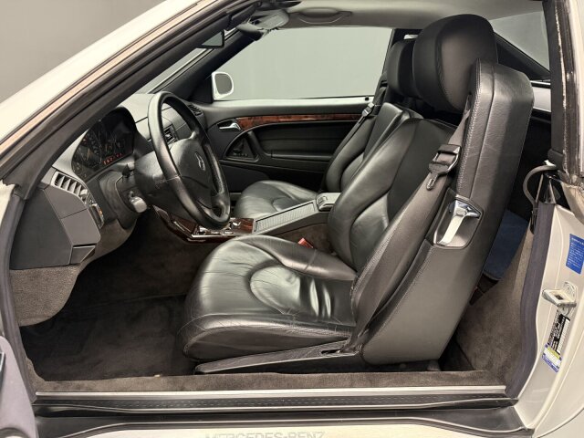 Mercedes-Benz SL 320