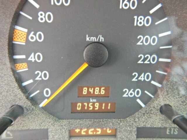 Mercedes-Benz SL 320