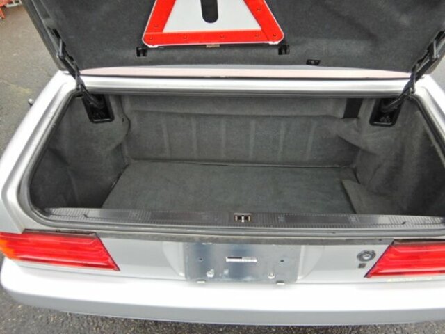 Mercedes-Benz SL 320