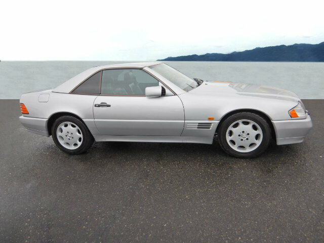 Mercedes-Benz SL 320