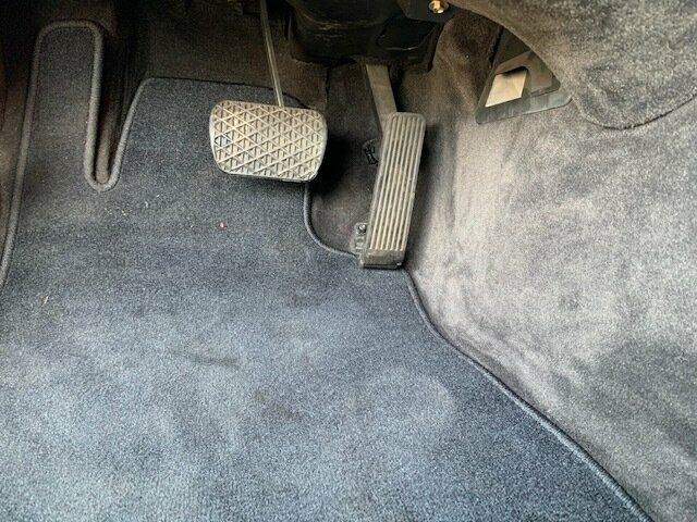 Mercedes-Benz SL 320