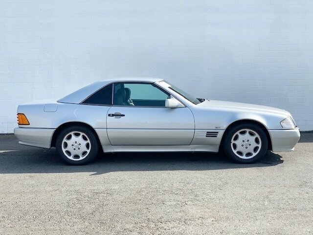 Mercedes-Benz SL 320