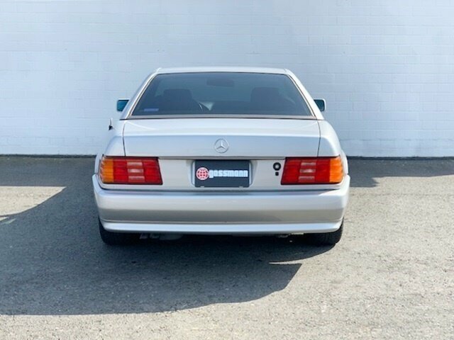 Mercedes-Benz SL 320