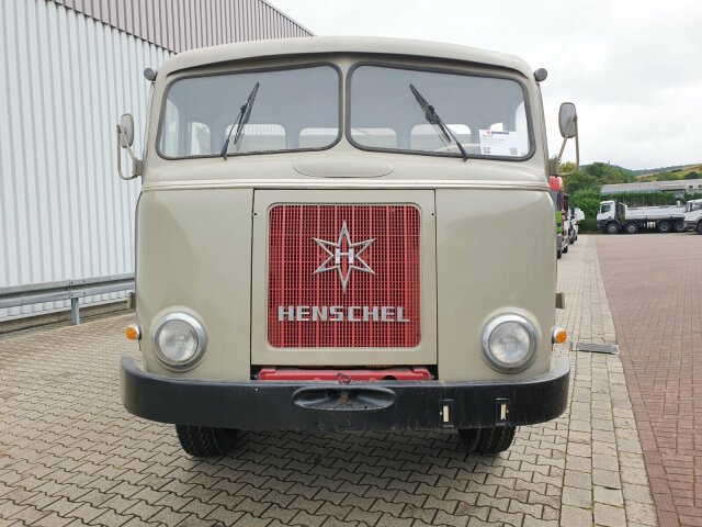 Henschel Andere