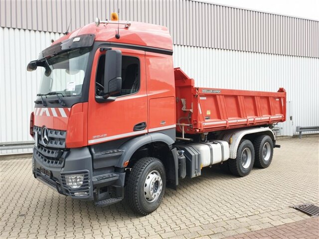 DAIMLER-BENZ Arocs