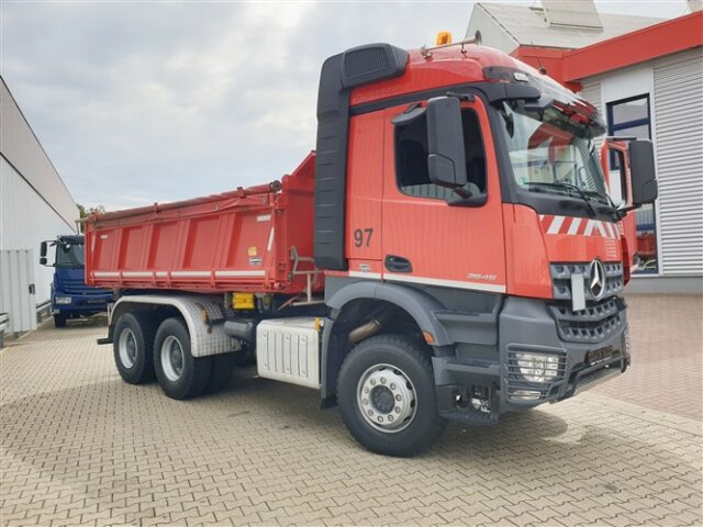 DAIMLER-BENZ Arocs
