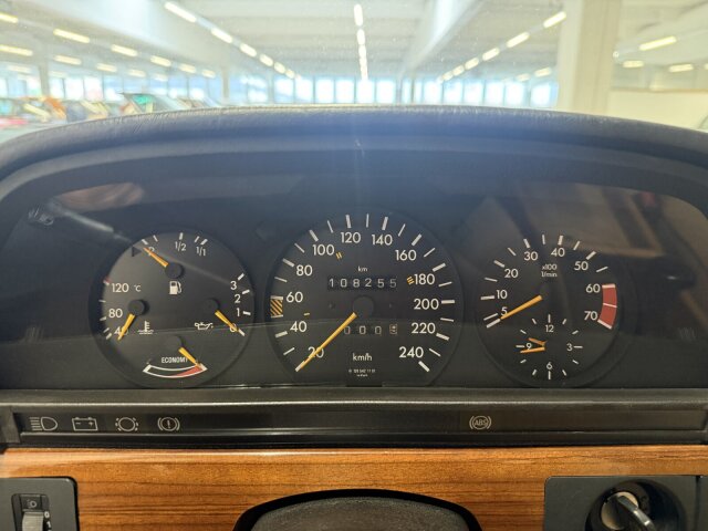 Mercedes-Benz 500