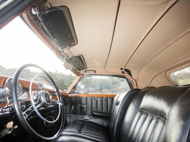 MERCEDES-BENZ 300