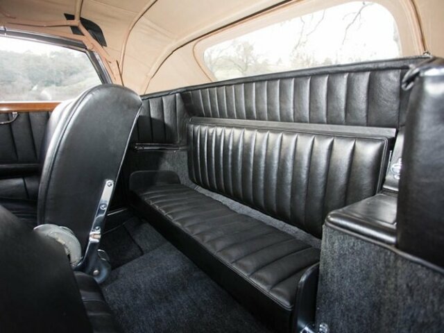 MERCEDES-BENZ 300