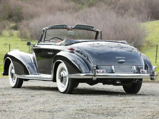 MERCEDES-BENZ 300
