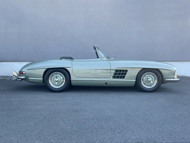 Mercedes-Benz300