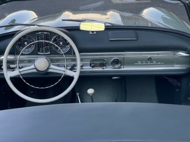 MERCEDES-BENZ 300
