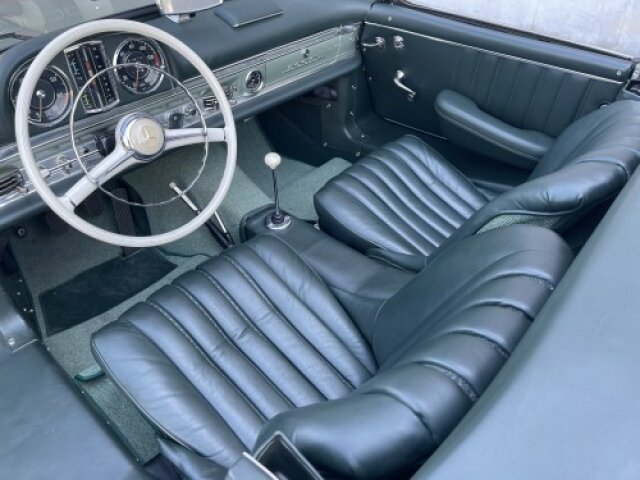 MERCEDES-BENZ 300
