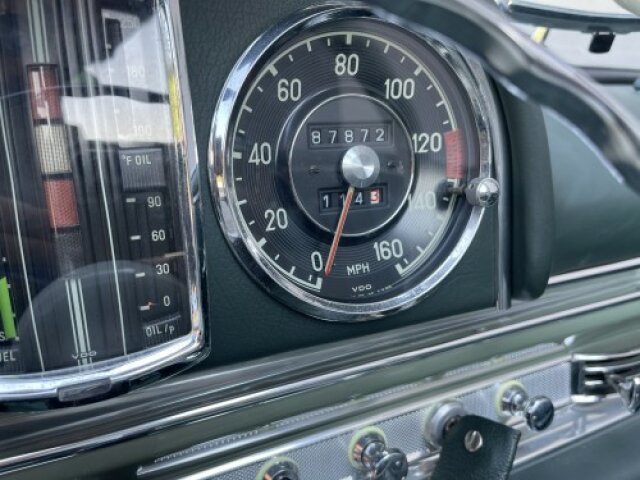 MERCEDES-BENZ 300