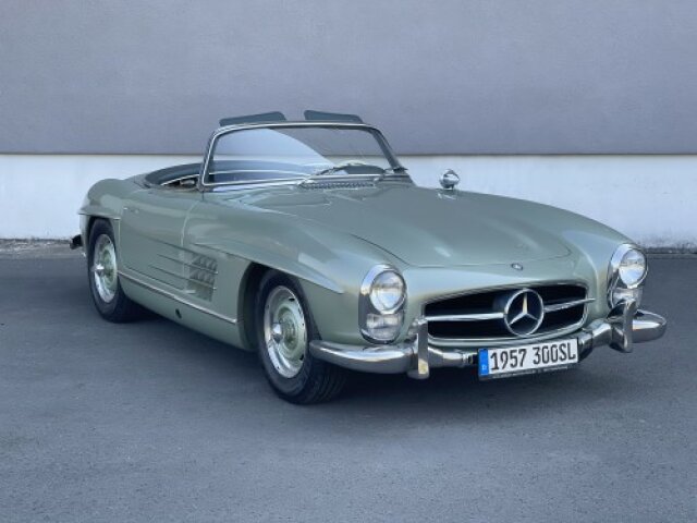 MERCEDES-BENZ 300