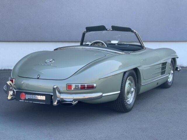 MERCEDES-BENZ 300