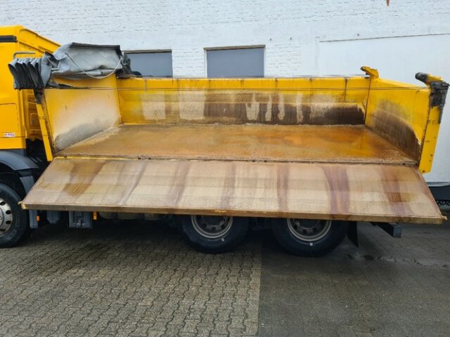 DAIMLER-BENZ Arocs