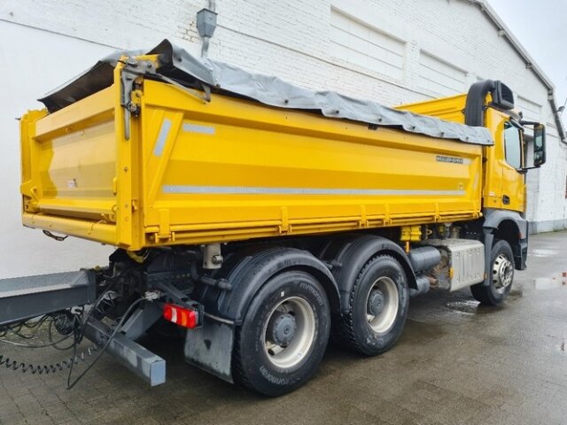 DAIMLER-BENZ Arocs