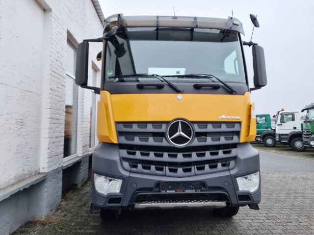 DAIMLER-BENZ Arocs