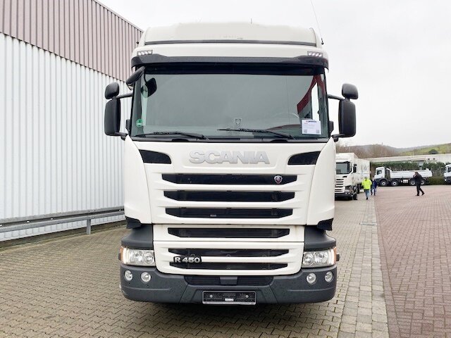 SCANIA (S) R