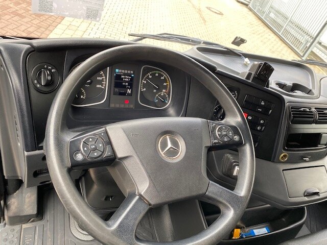 DAIMLER-BENZ Atego