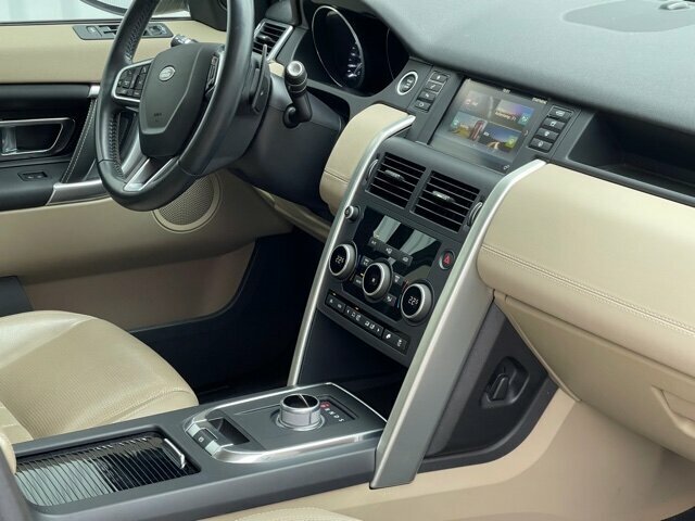LAND ROVER (GB) Discovery Sport