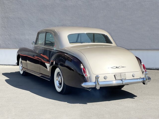 ROLLS-ROYCE (GB) Phantom