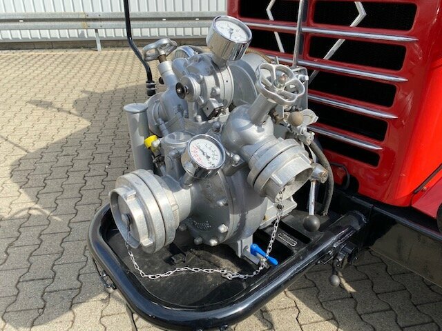 BORGWARD -