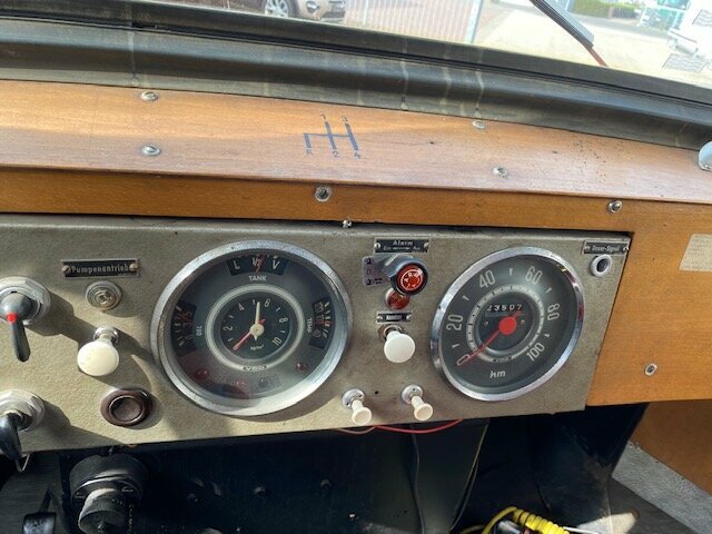 BORGWARD -
