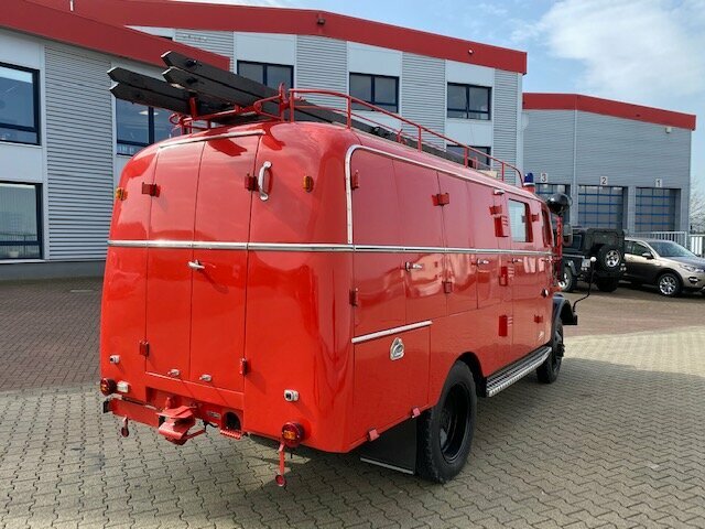 BORGWARD -