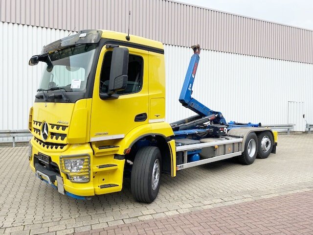 Mercedes-BenzArocs