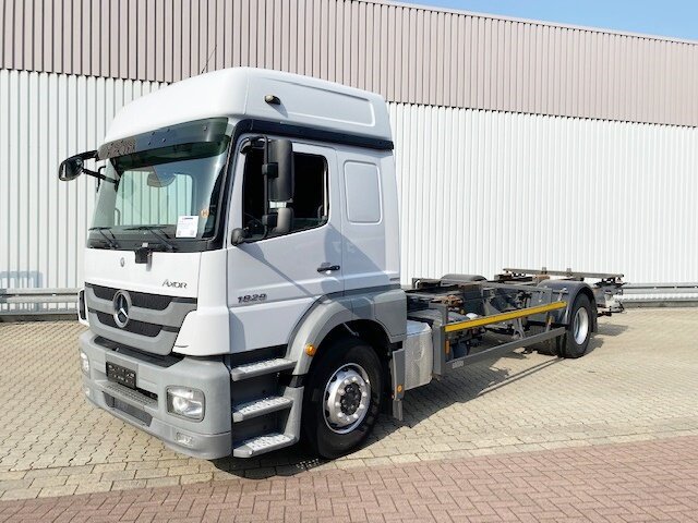 DAIMLER-BENZ Axor
