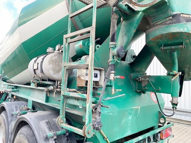 M.-MITTELTAL/LIEBHERR SAnh