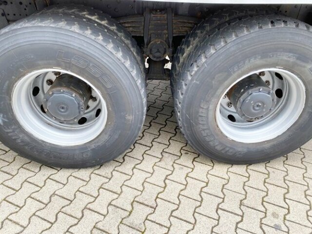 DAIMLER-BENZ Actros
