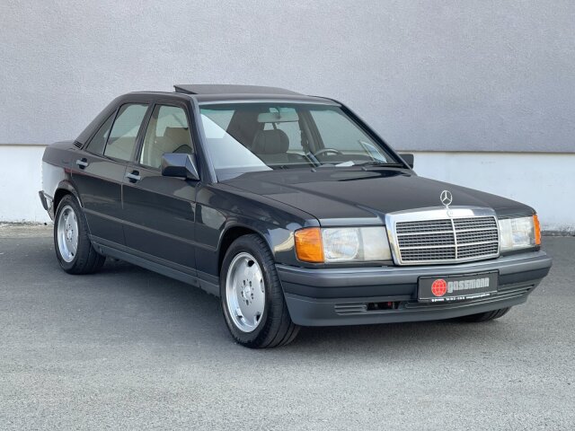 Mercedes-Benz 190 E