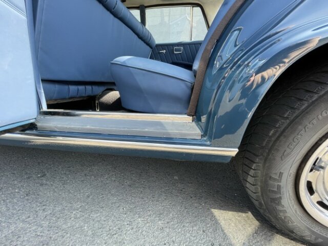 MERCEDES-BENZ 220
