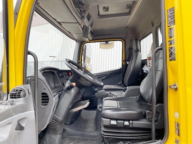 DAIMLER-BENZ Atego