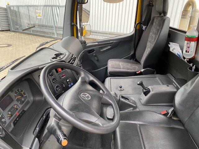 DAIMLER-BENZ Atego