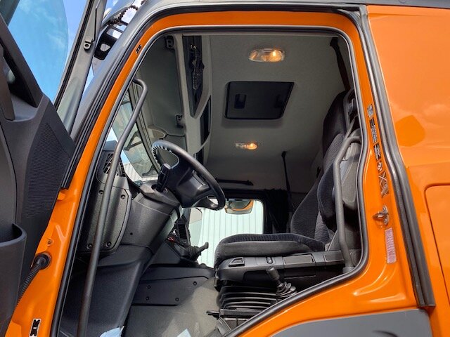 DAIMLER-BENZ Arocs