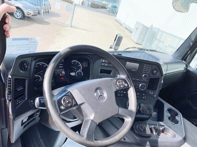 DAIMLER-BENZ Arocs