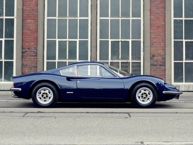 FERRARI (I) 246