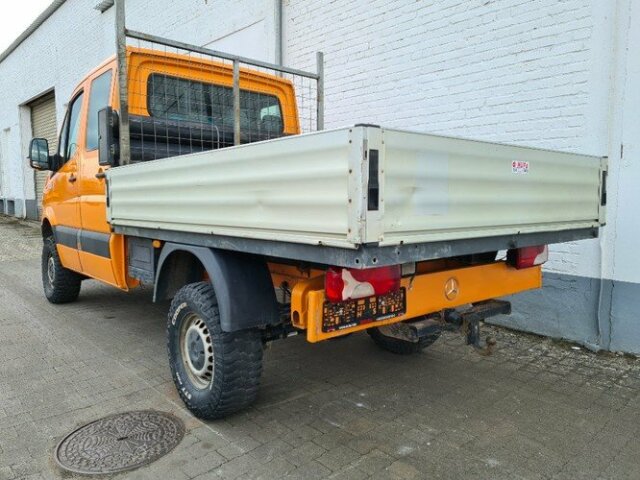 DAIMLER-BENZ Sprinter