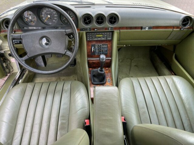 MERCEDES-BENZ 280